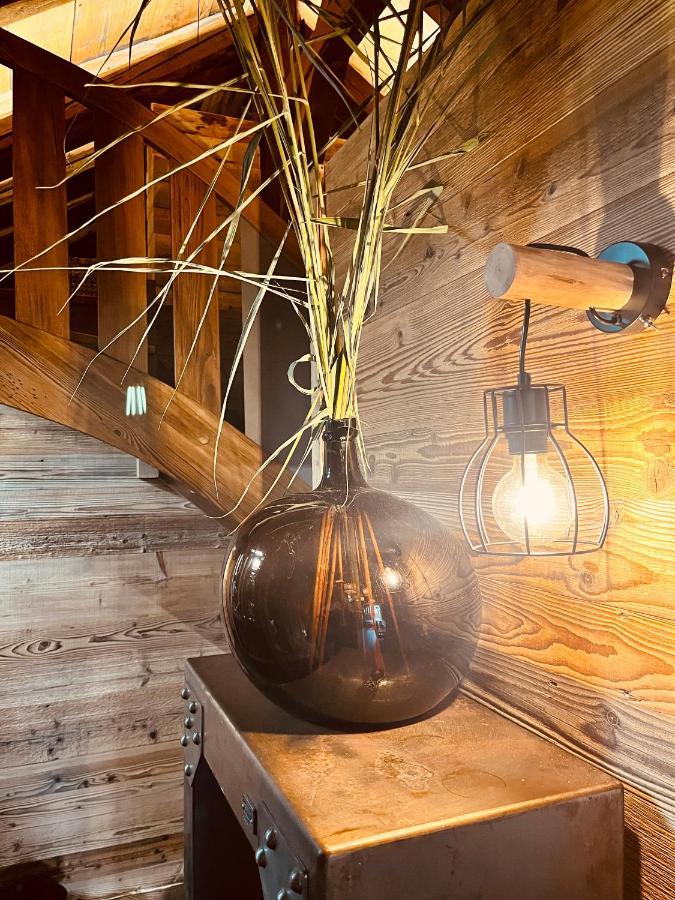 ג'רארדמר Stone Lake Luxury Lodge מראה חיצוני תמונה